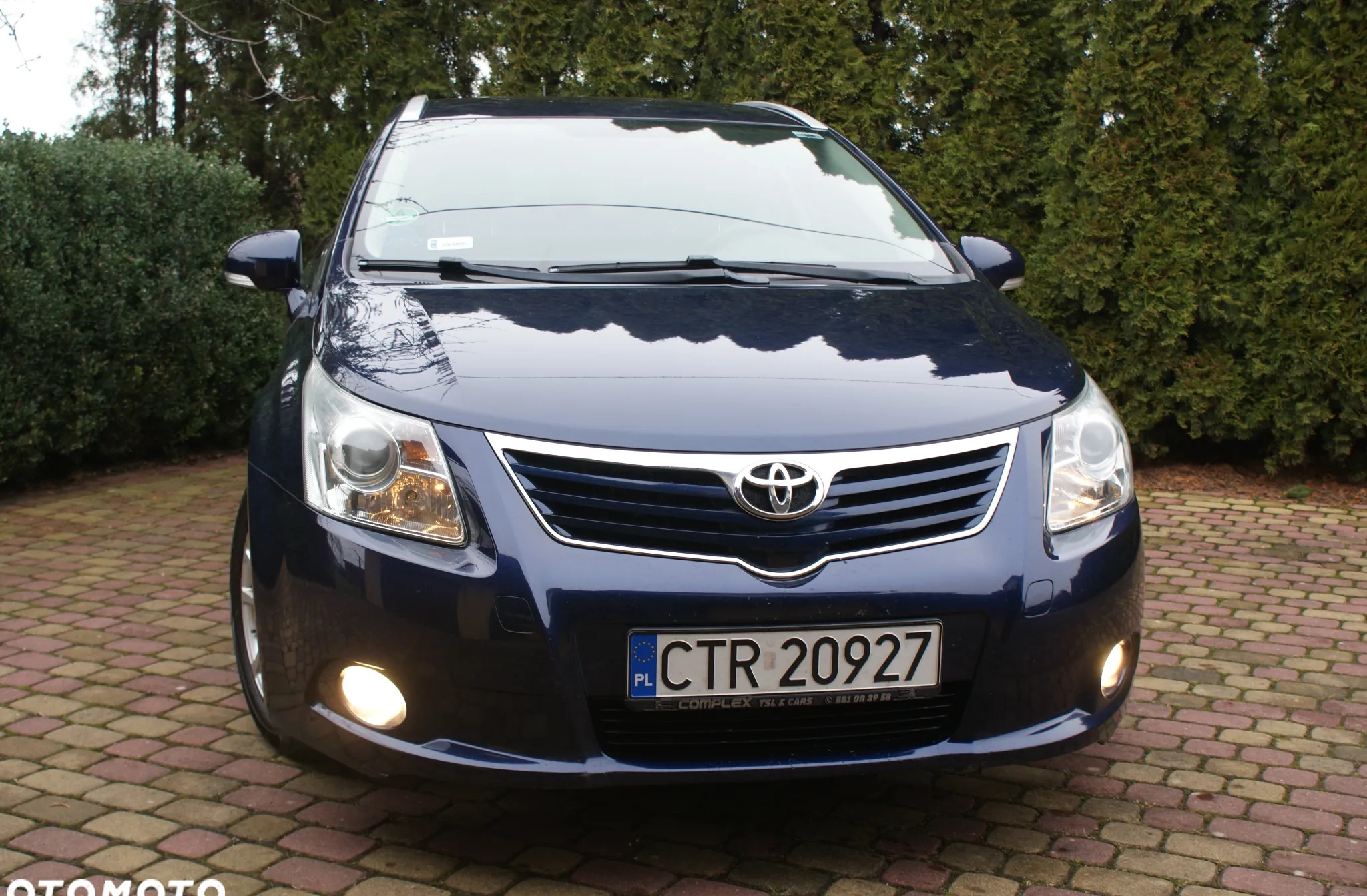 Toyota Avensis cena 29999 przebieg: 256000, rok produkcji 2010 z Drawno małe 529